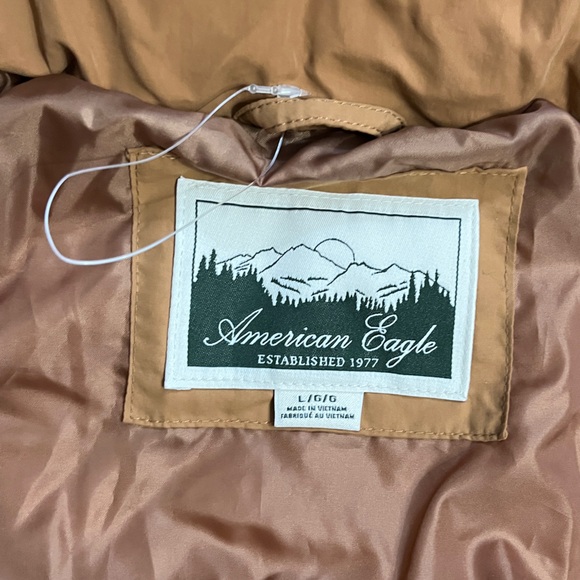 American Eagle Women’s Hooded Puffer Jacket - Size L - Picture 13 of 14